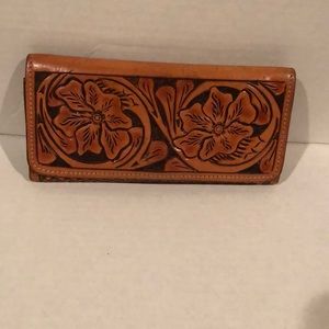 Leather flower wallet